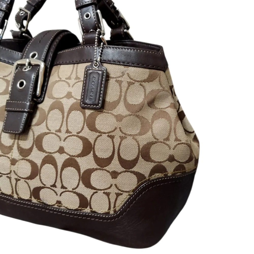 Coach Y2K Hamptons Jacquard & Leather Flap Buckle Shoulder Tote EUC - Picture 5 of 11